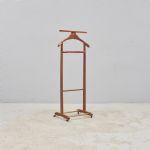 1453 4480 VALET STAND